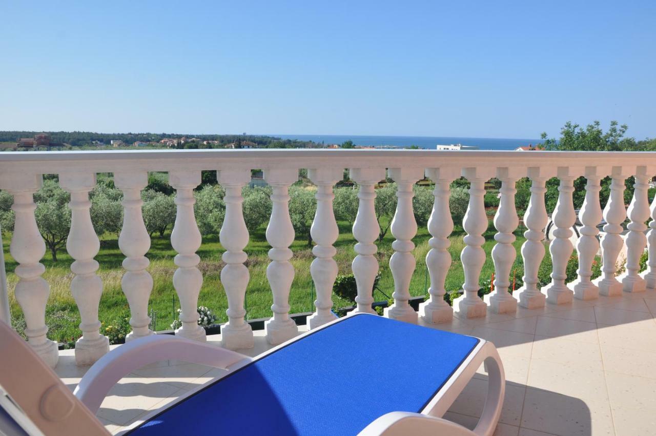 Apartments Rosa Умаг Экстерьер фото