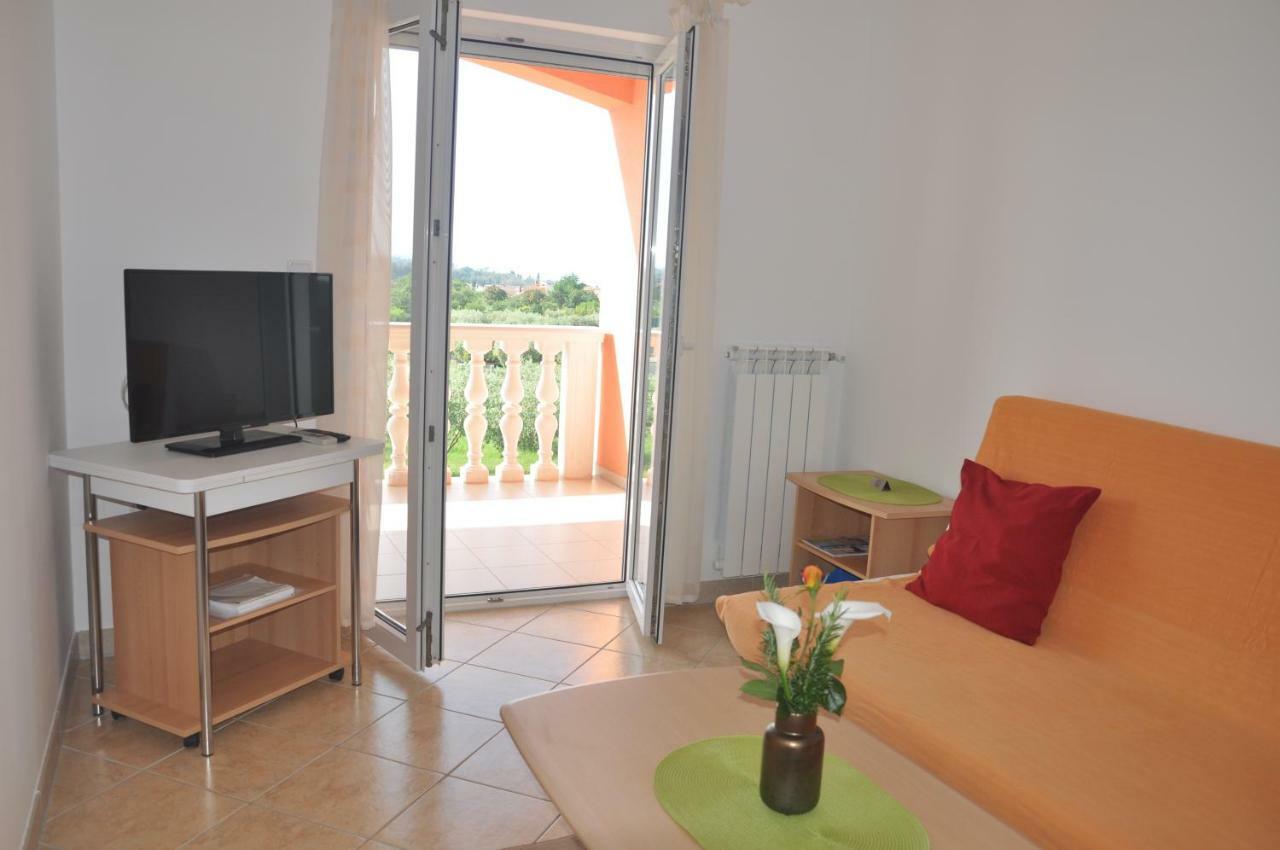 Apartments Rosa Умаг Экстерьер фото